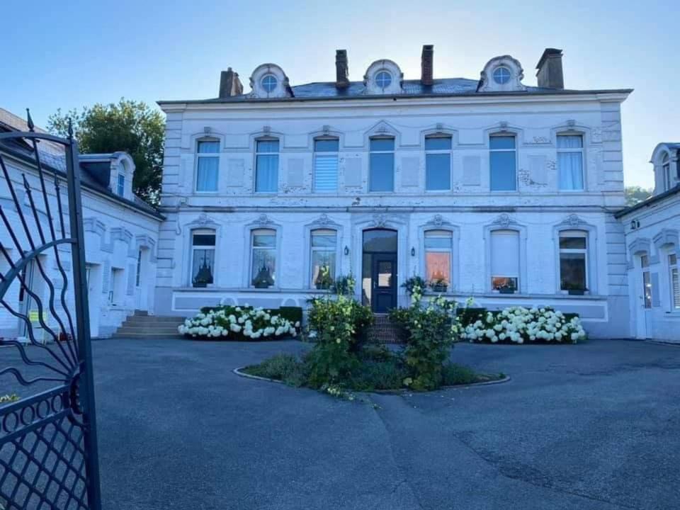 Le Clos Hucqueliers Екстер'єр фото